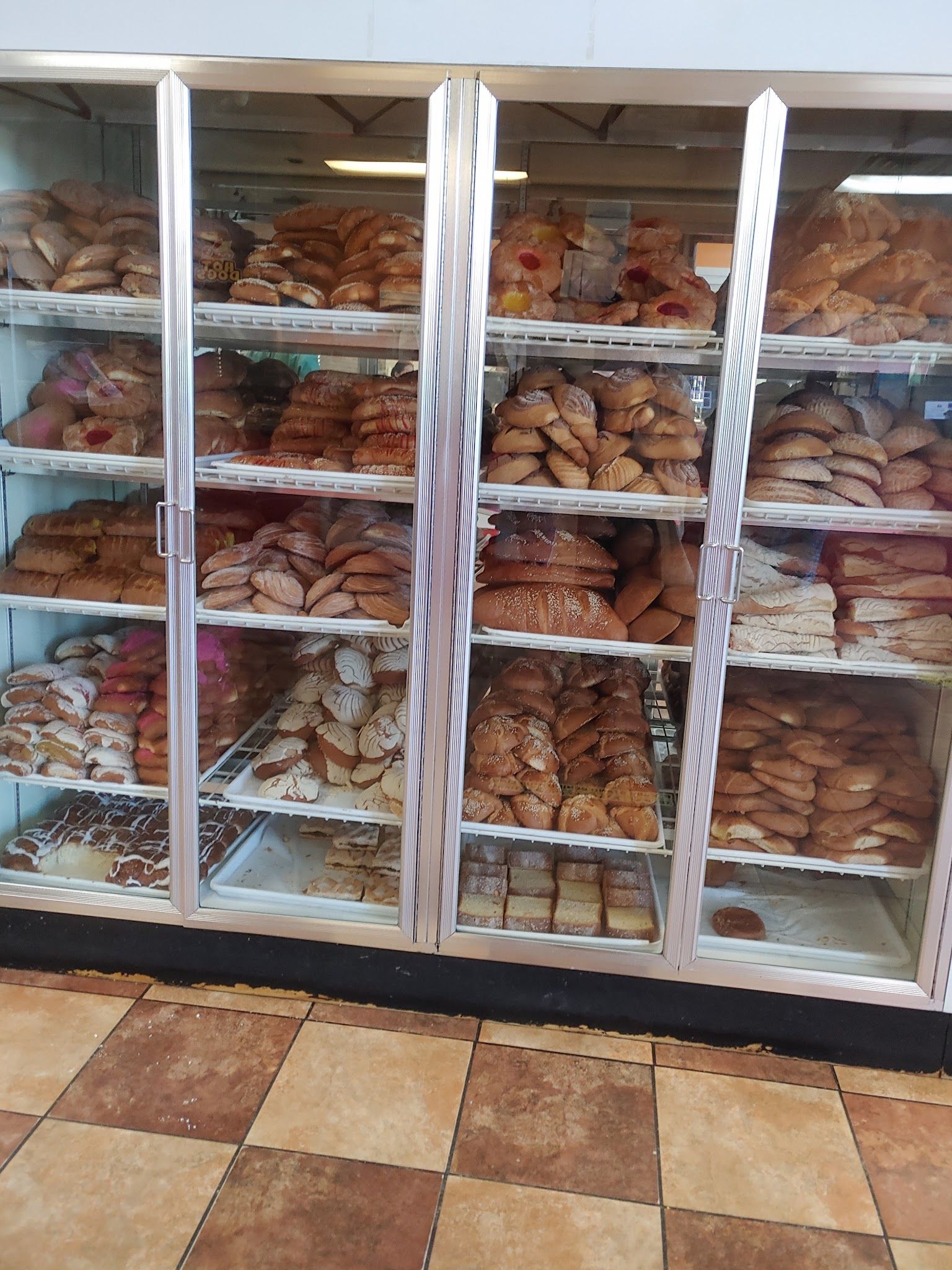 Dulce Vida Bakery