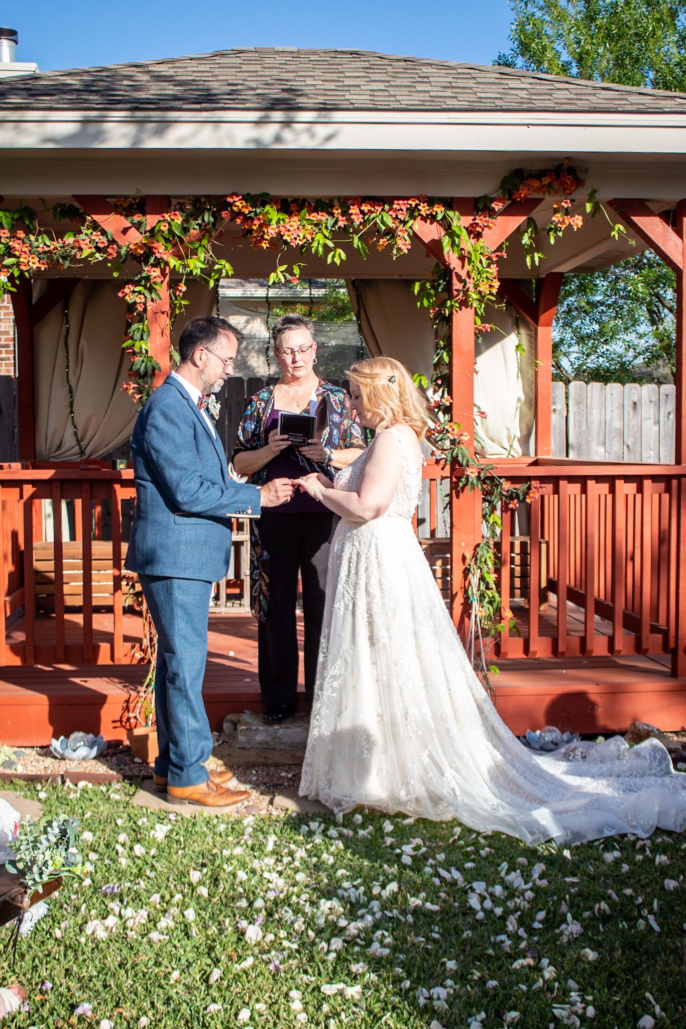 Short and Sweet Weddings