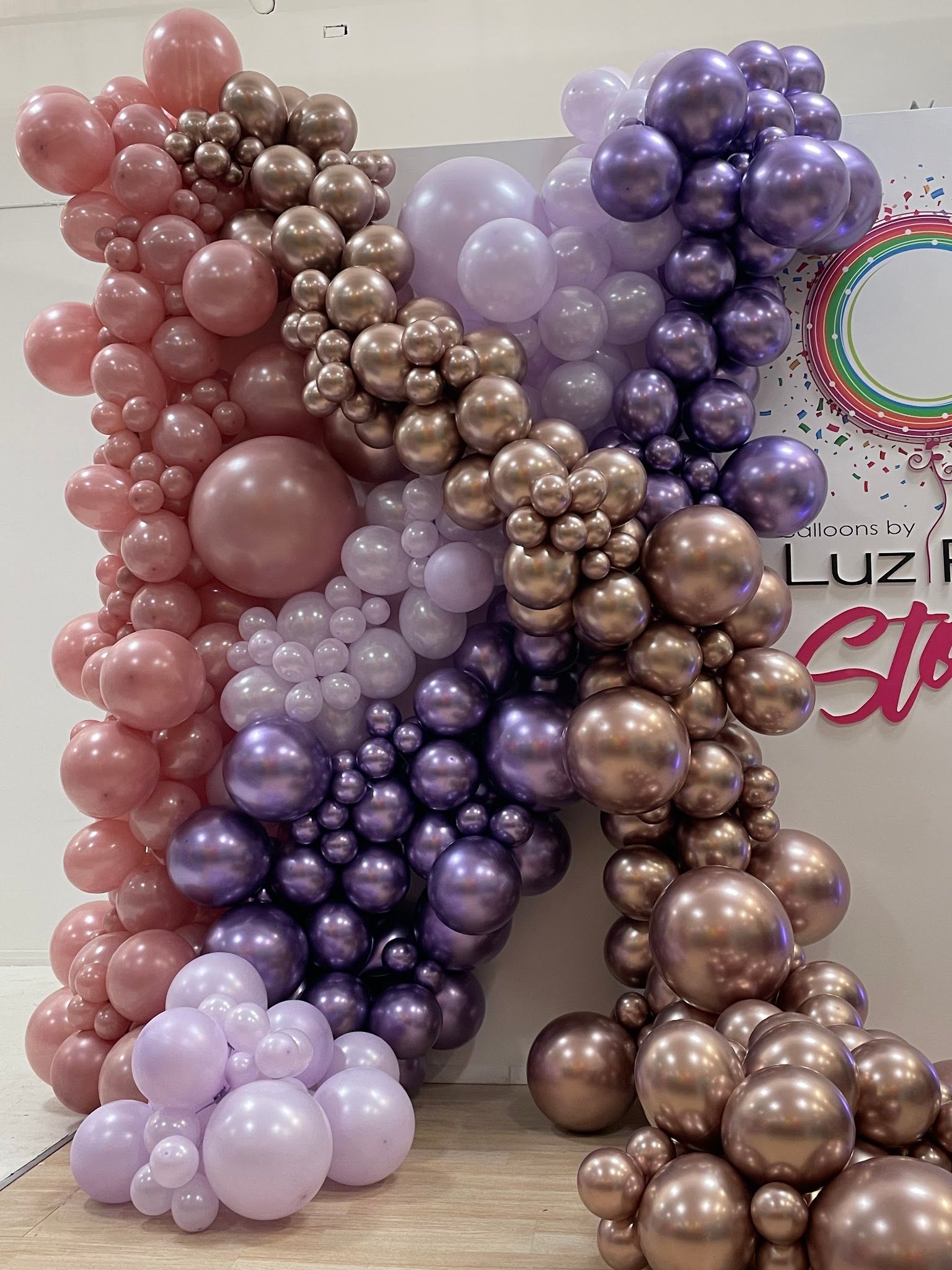 Balloons by Luz Paz