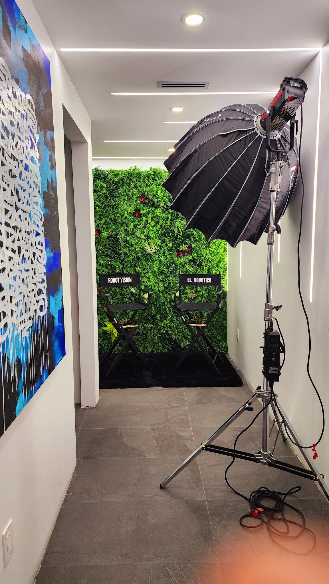 555 Entertainment