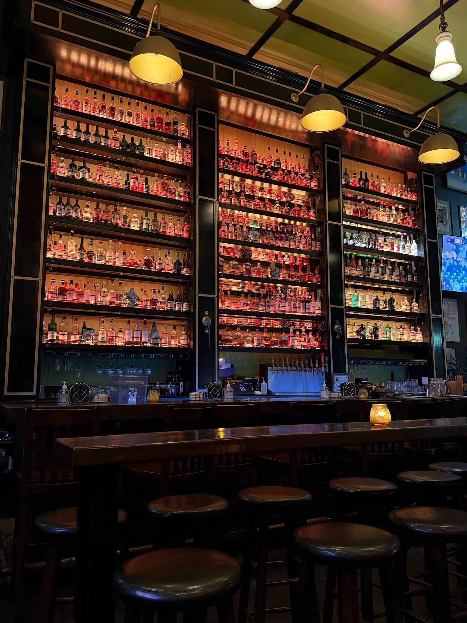 Bottle Club Pub