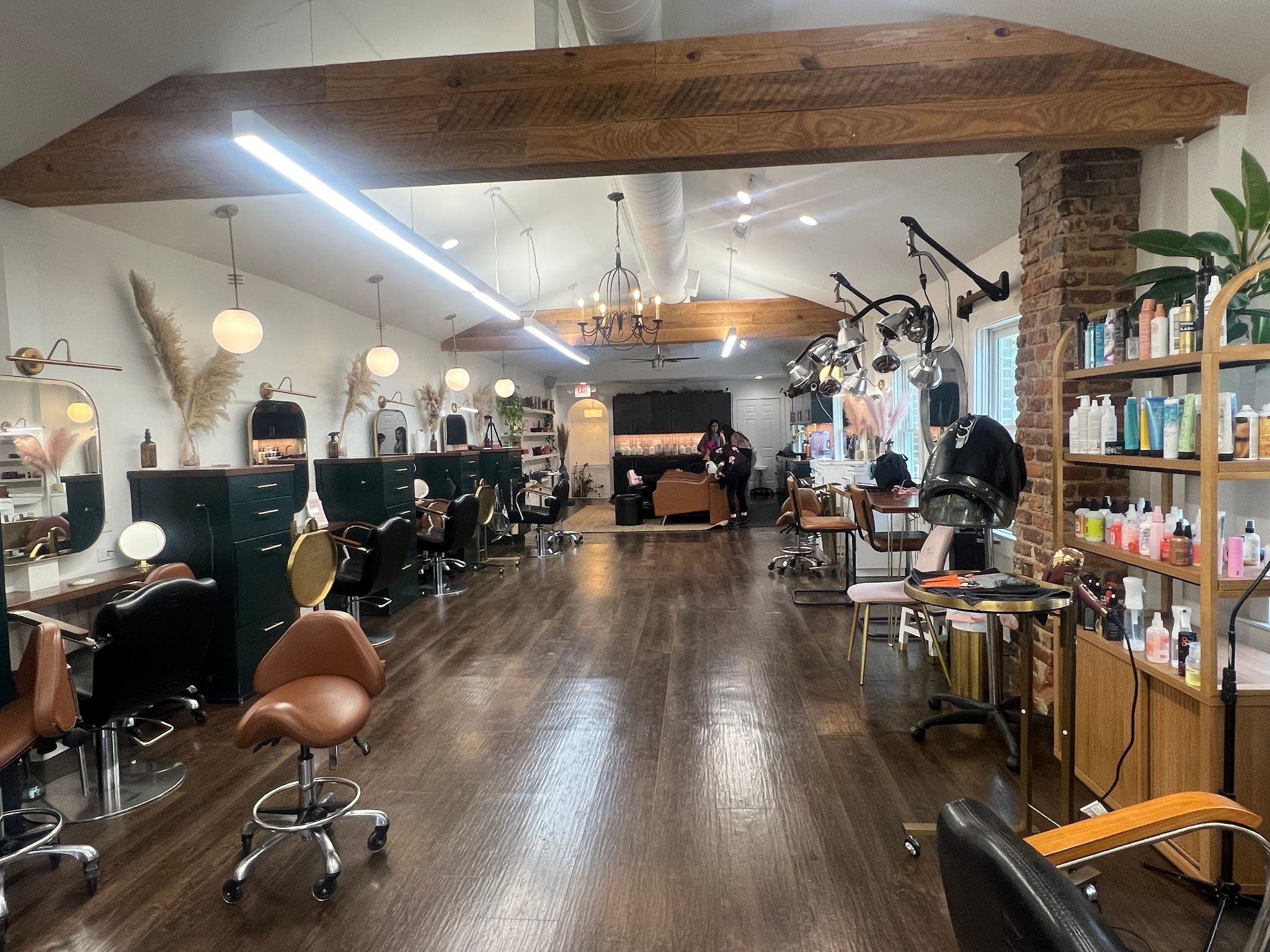 Native Mane Salon