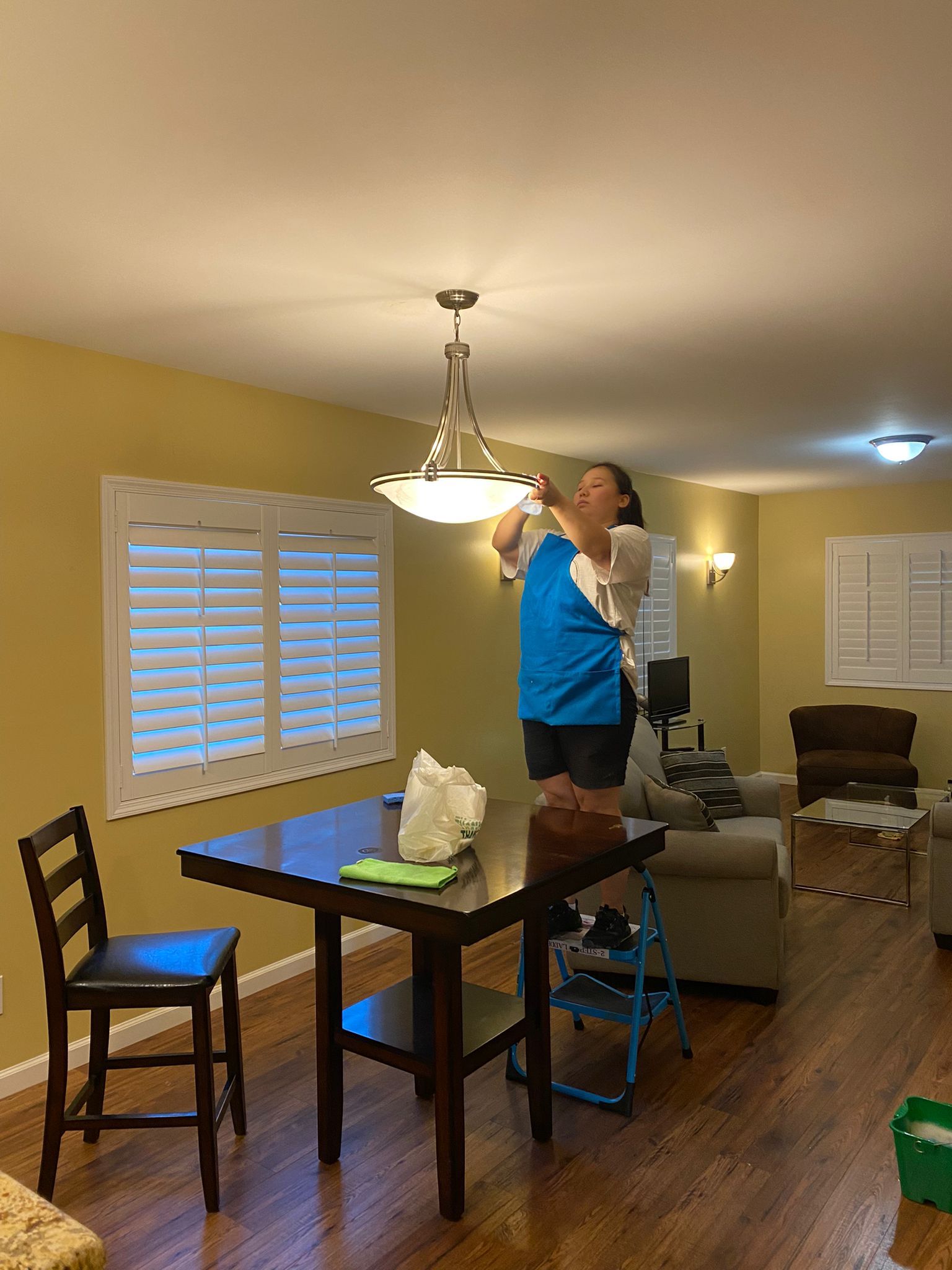 Cleaning in LA