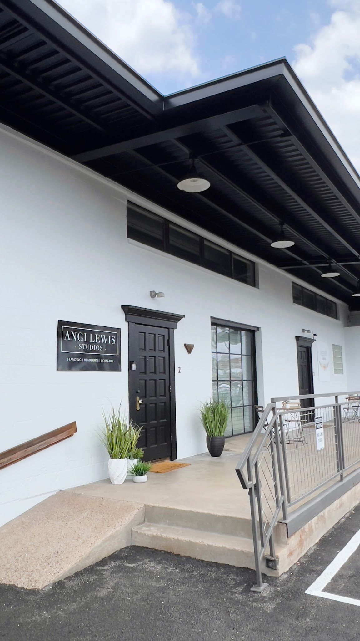 Angi Lewis Studios