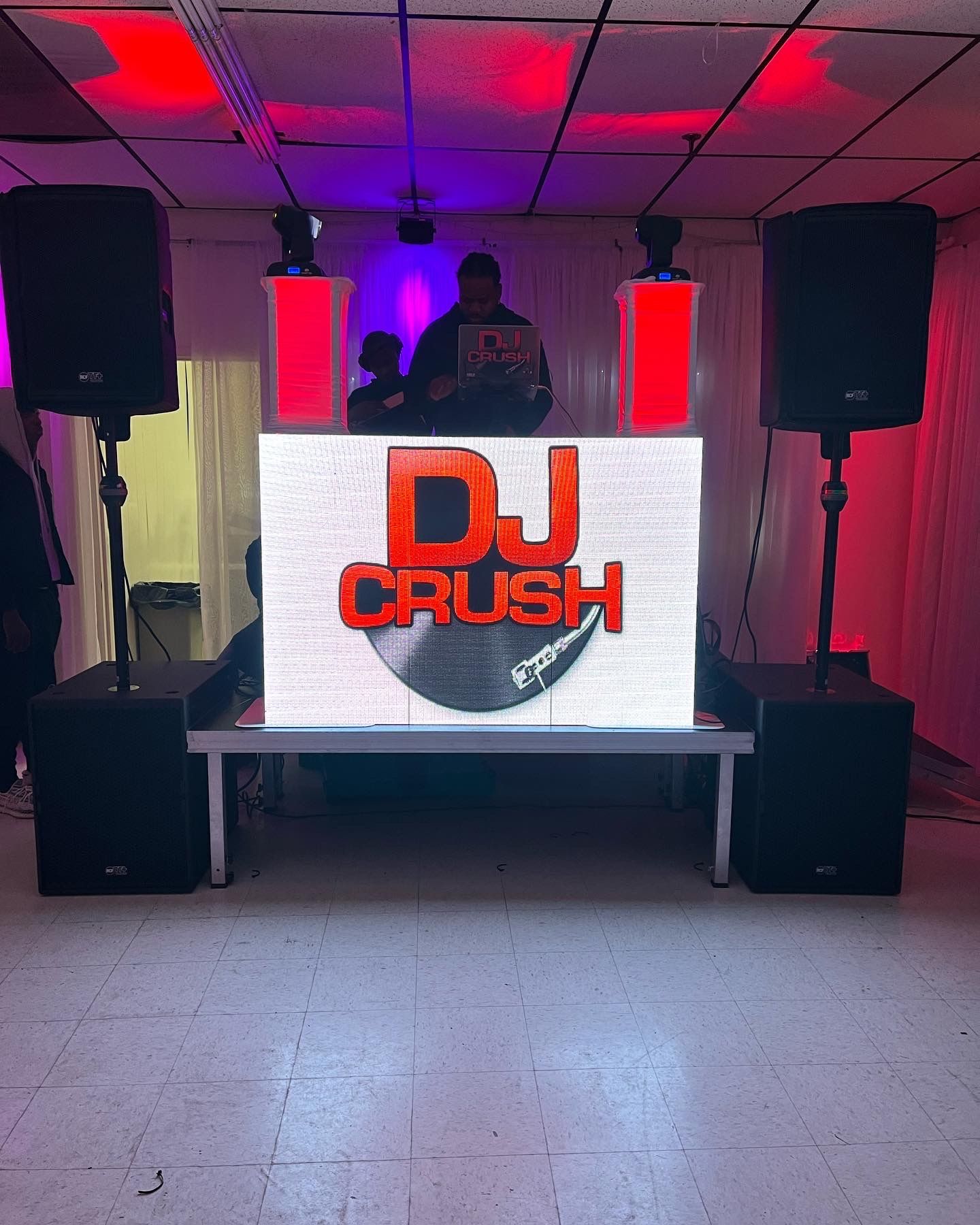 Crush ENT | Brooklyn DJ & Audio Engineer