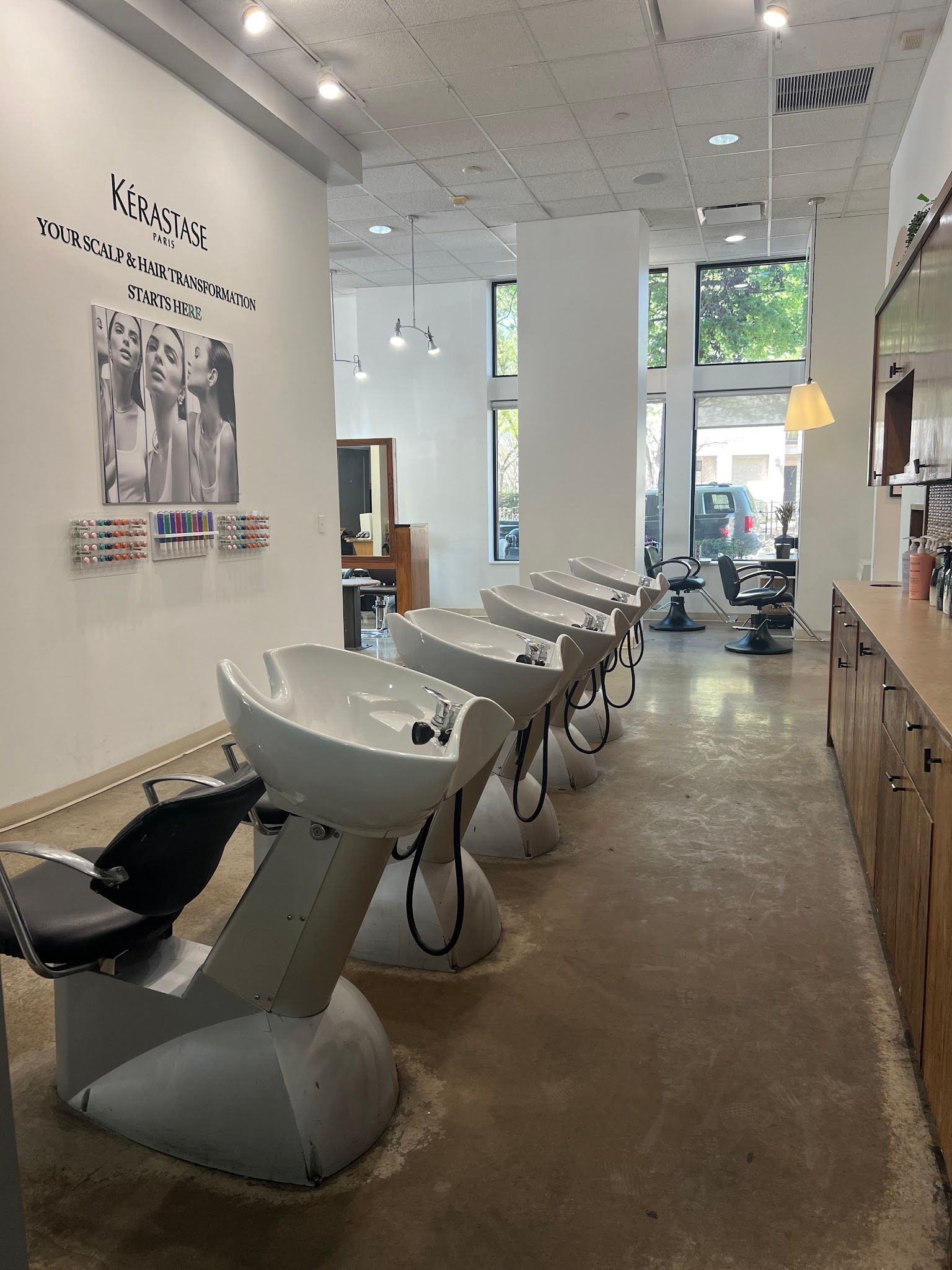 Lure Salon