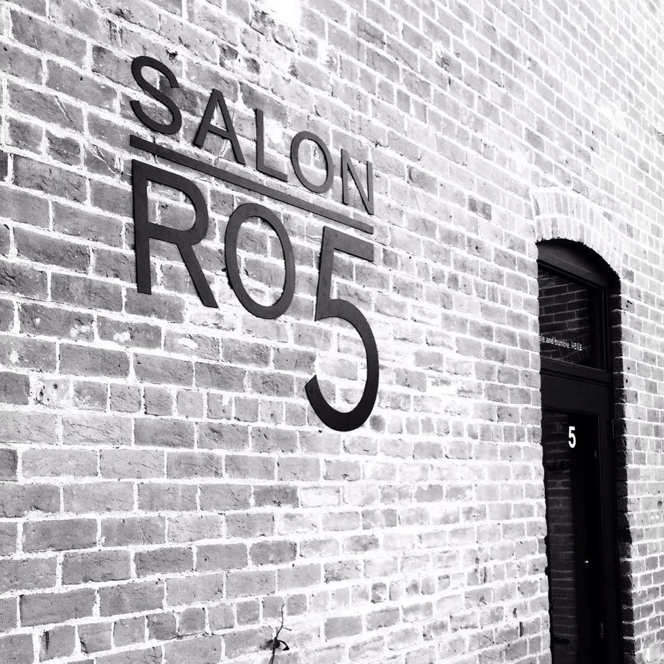 SALON RO5