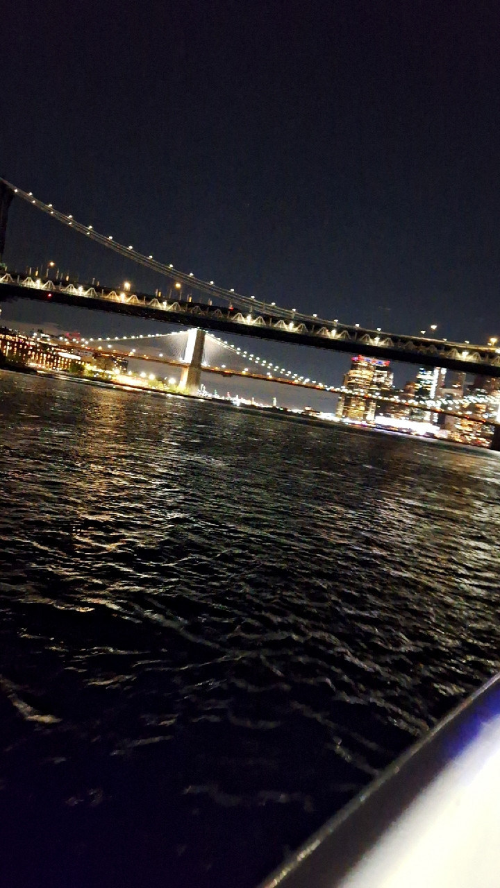 FIESTA EN BARCO NYC- DJ ESCANDALO NY